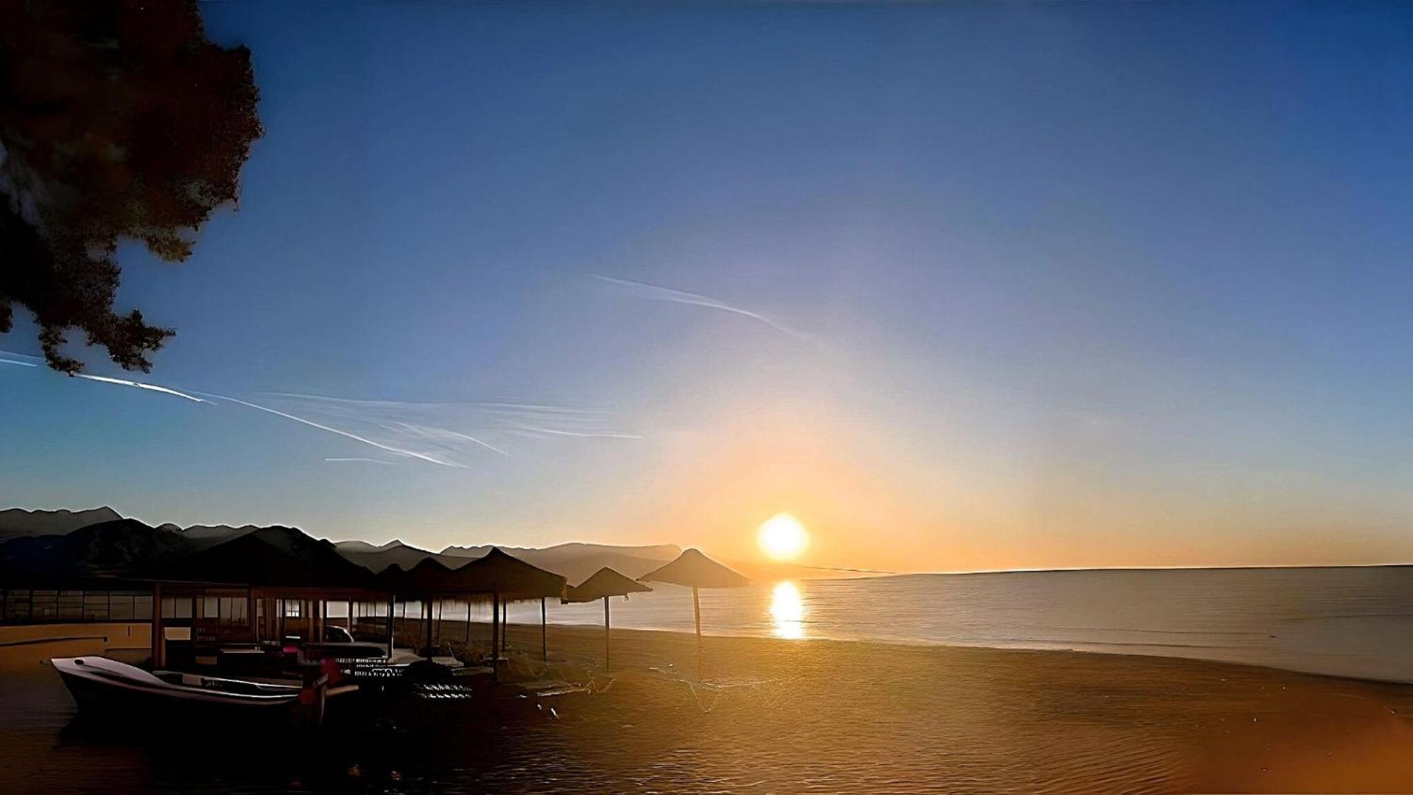 Sweet Olive Apartamento Con Terraza A Pie De Playa Torre Del Mar Eksteriør billede